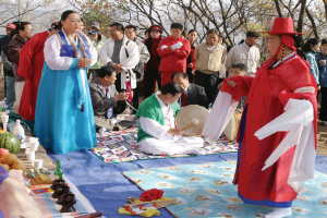  군자봉성황제 및 유가행렬,국내여행,음식정보