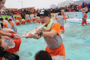 추운 겨울을 녹이는 뜨거운 축제, 평창송어축제!,강원도 평창군