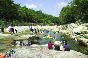 월악산이 품은 청정 계곡 ‘송계계곡과 용하구곡’,국내여행,음식정보